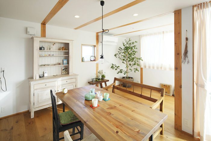 Trang trí nhà đẹp gỗ kiểu Nhật – Lát sàn gỗ, ốp tường 3D gỗ