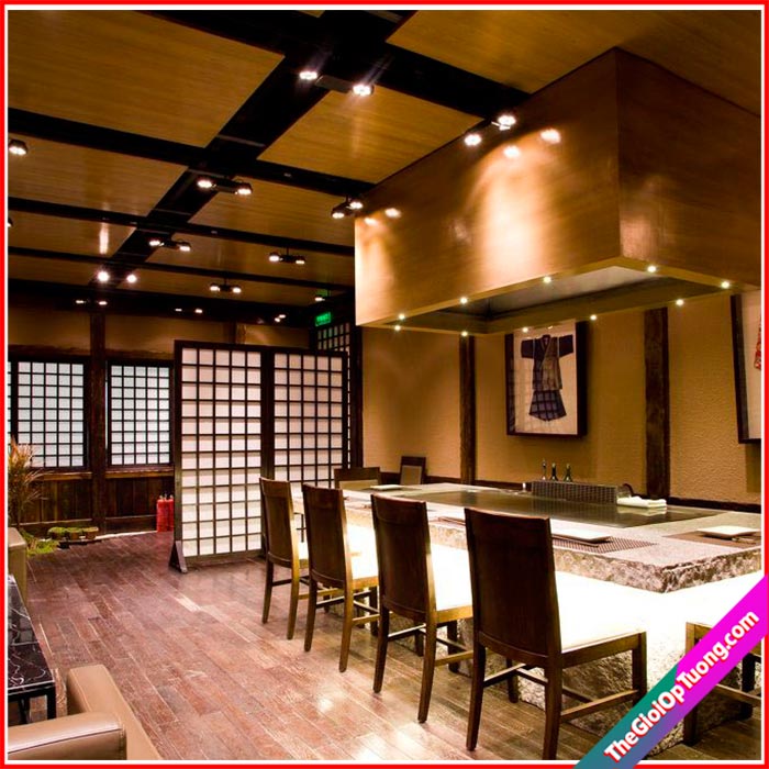 Thi công nội thất nhà hàng hiện đại - Xốp giấy dán tường, sàn gỗ