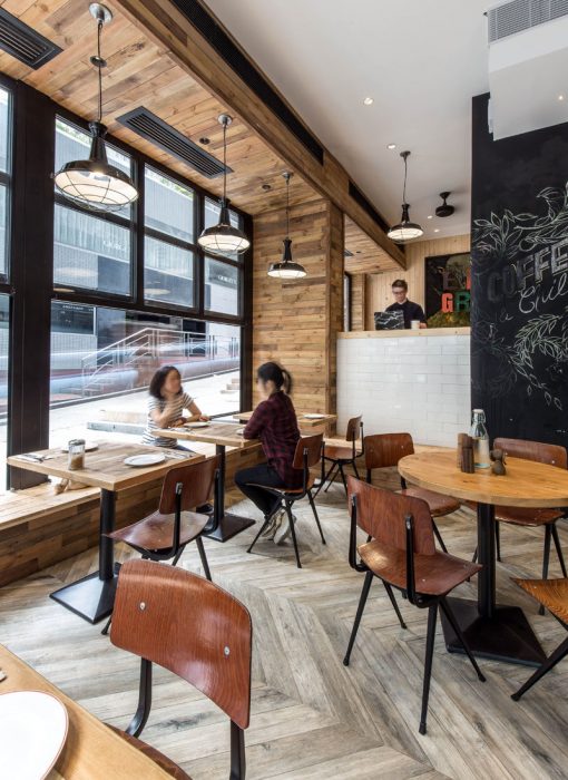 Cách trang trí quán cafe không gian hẹp giúp nới rộng diện tích