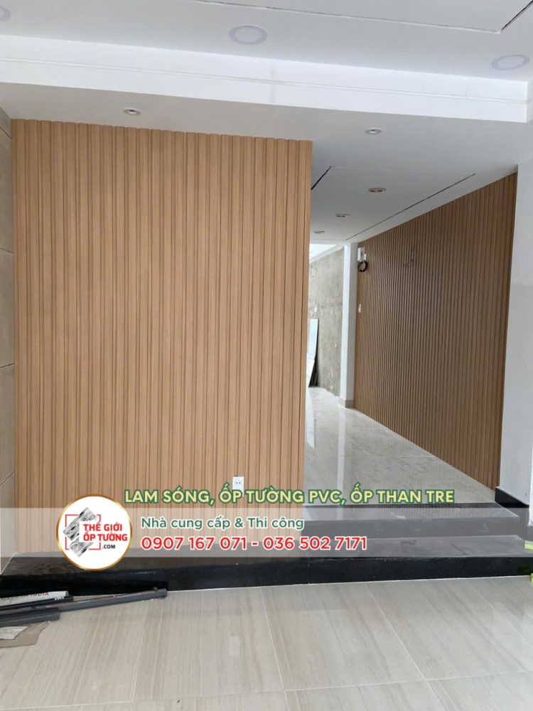 Thế Giới Ốp Tường chuyên cung cấp và thi công vách lam nhựa giá rẻ chất lượng