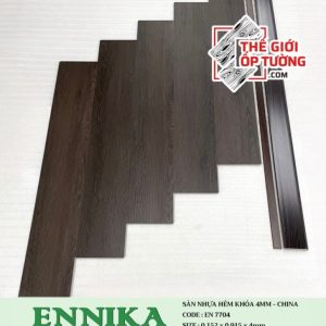 Sàn Nhựa Hèm Khóa 4mm Vân Gỗ ENNIKA - 7704