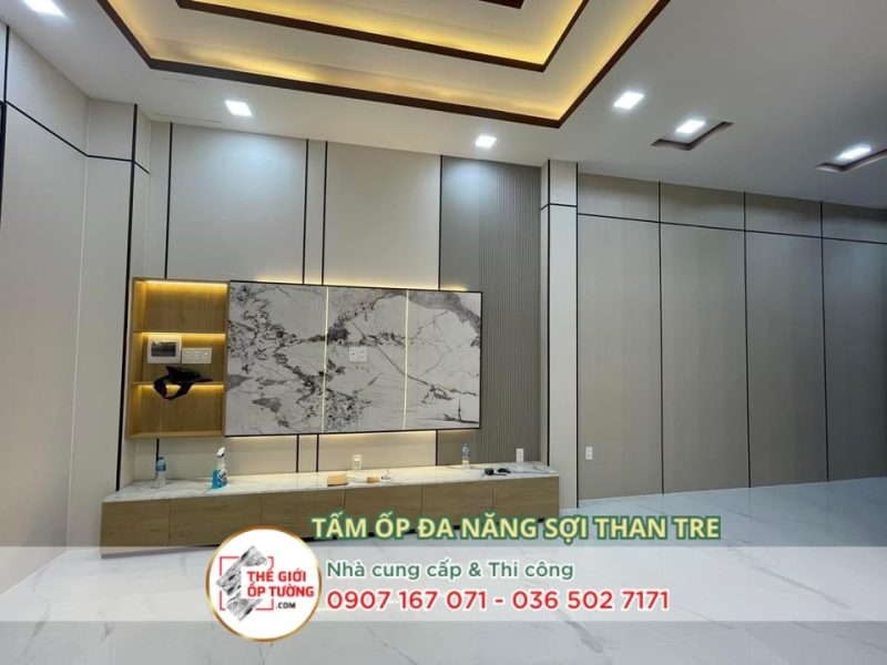 hình các mẫu phối tấm ốp vân đá và lam sóng cho phòng khách đẹp sang trọng