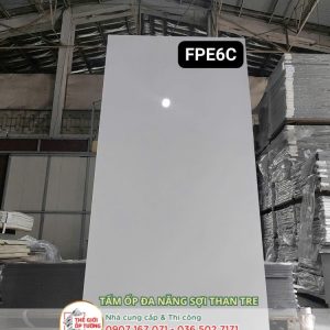 Tấm ốp tường than tre màu trơn bóng