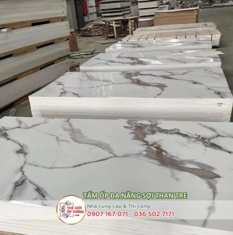  thi công tấm ốp than tre chuyên nghiệp