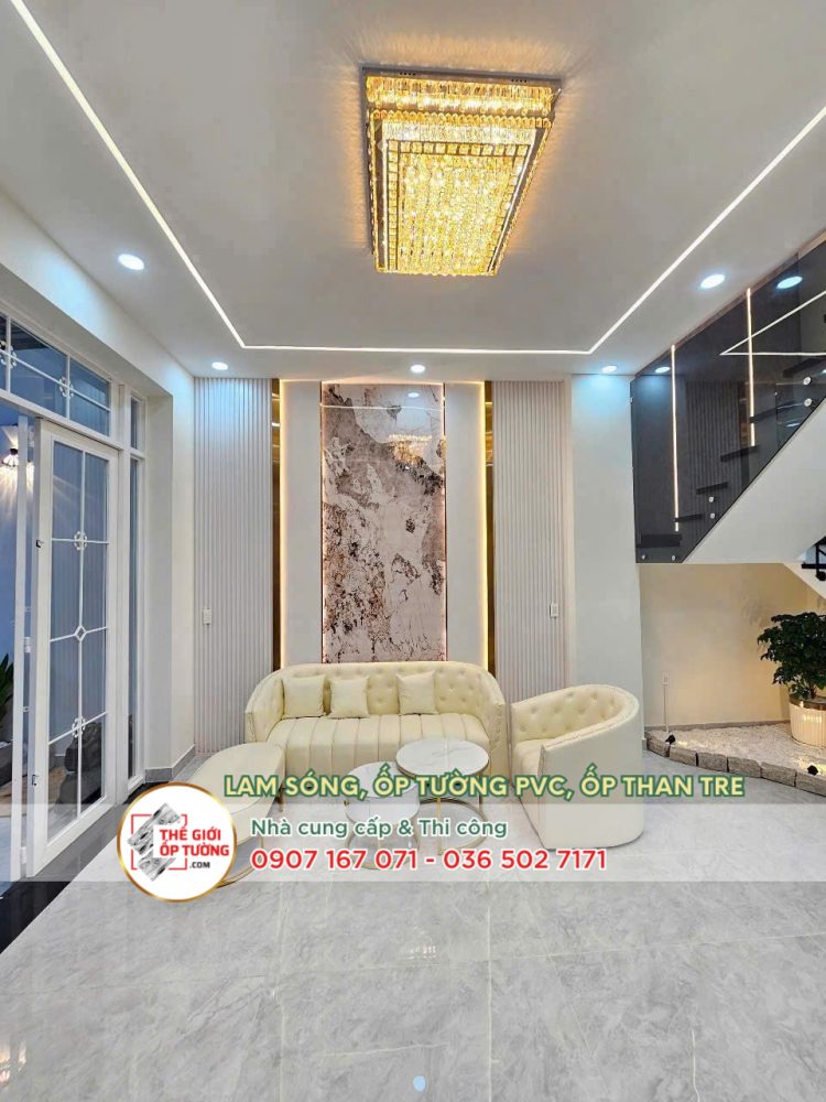 Thi công Lam Sóng Than Tre iWOOD tại TPHCM