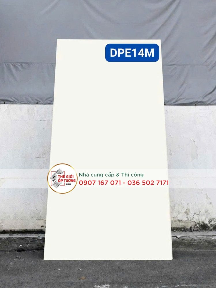 Tấm ốp tường than tre trắng mờ